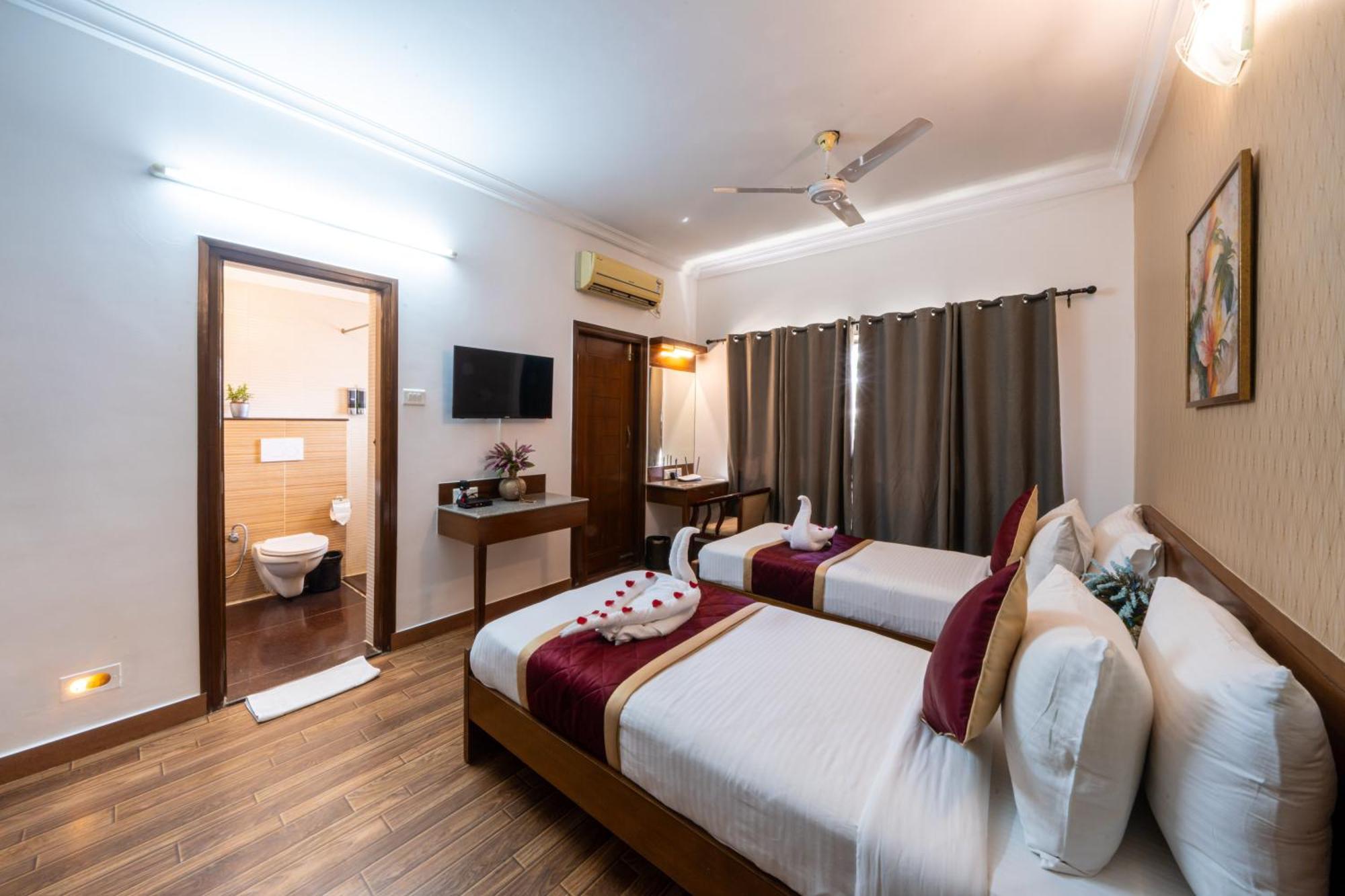 Midtown Suites Marathahalli Bangalore Bagian luar foto