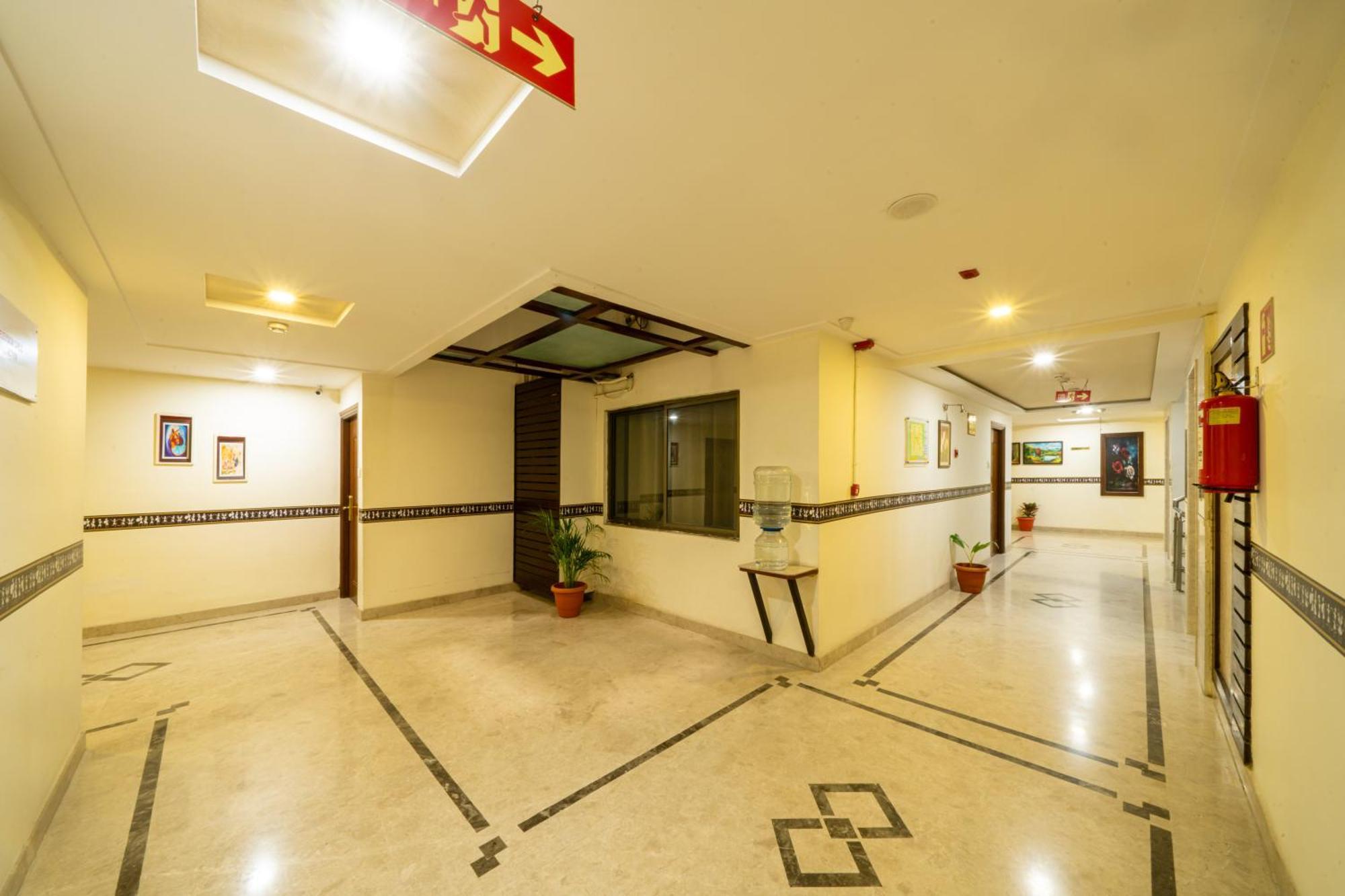 Midtown Suites Marathahalli Bangalore Bagian luar foto