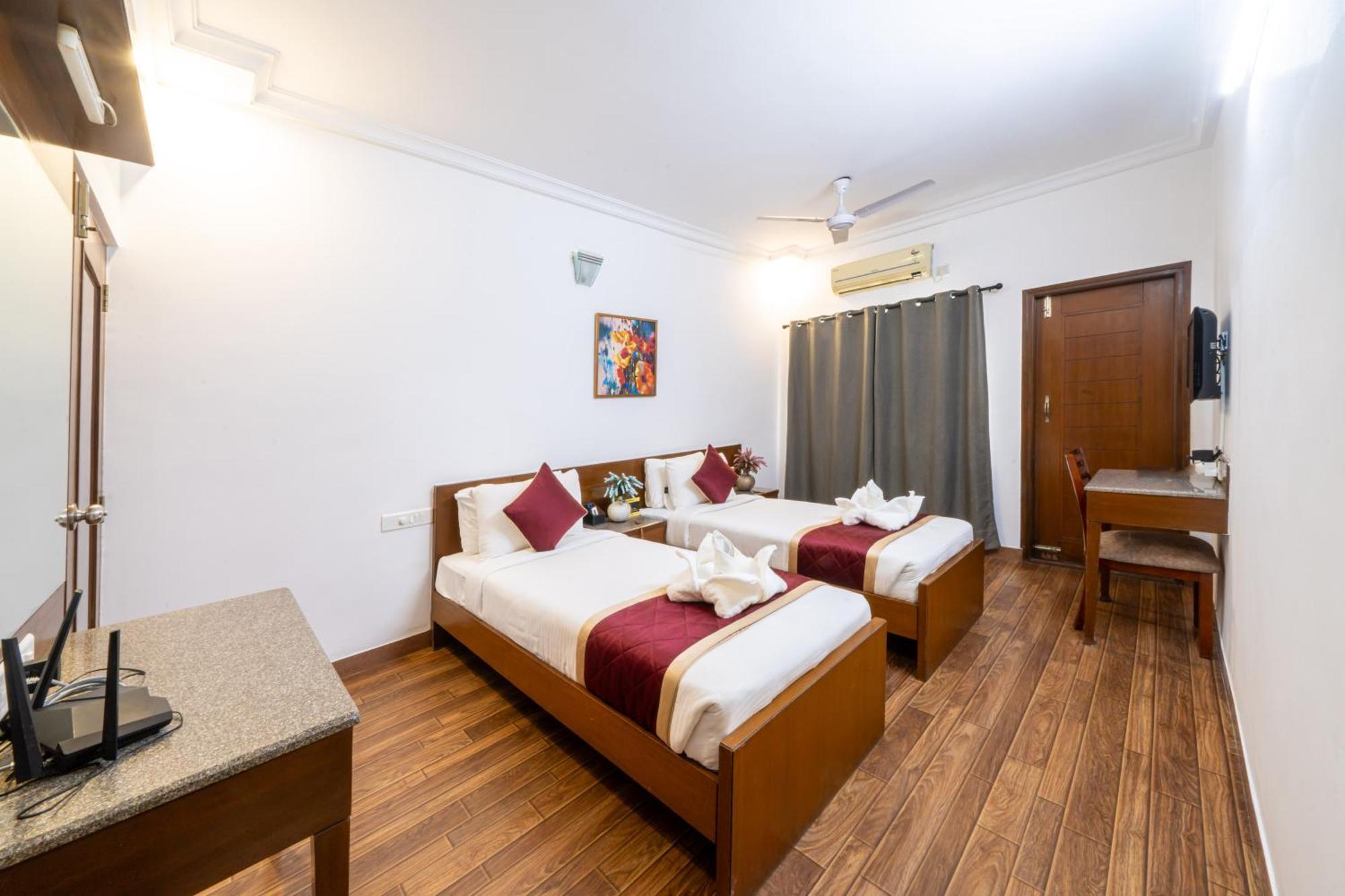 Midtown Suites Marathahalli Bangalore Bagian luar foto