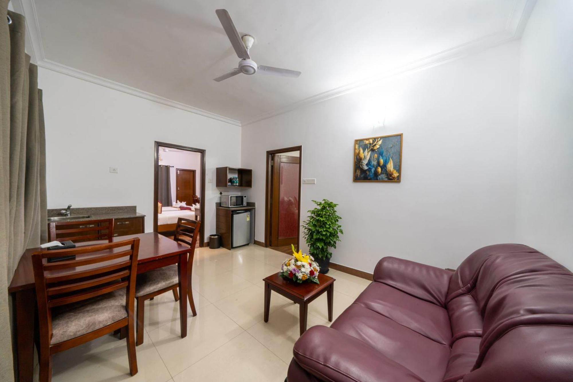 Midtown Suites Marathahalli Bangalore Bagian luar foto