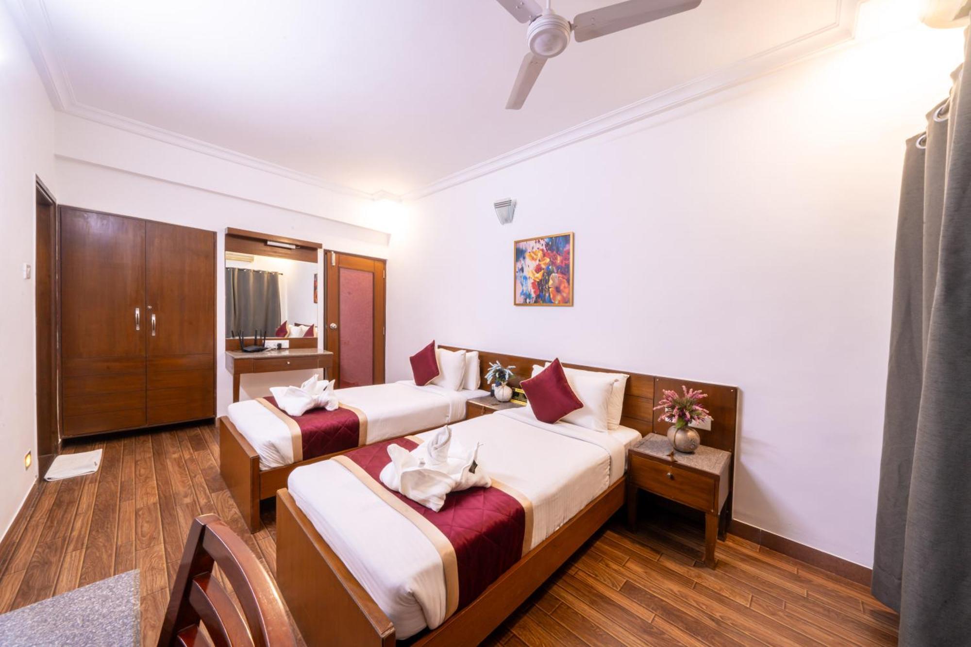 Midtown Suites Marathahalli Bangalore Bagian luar foto