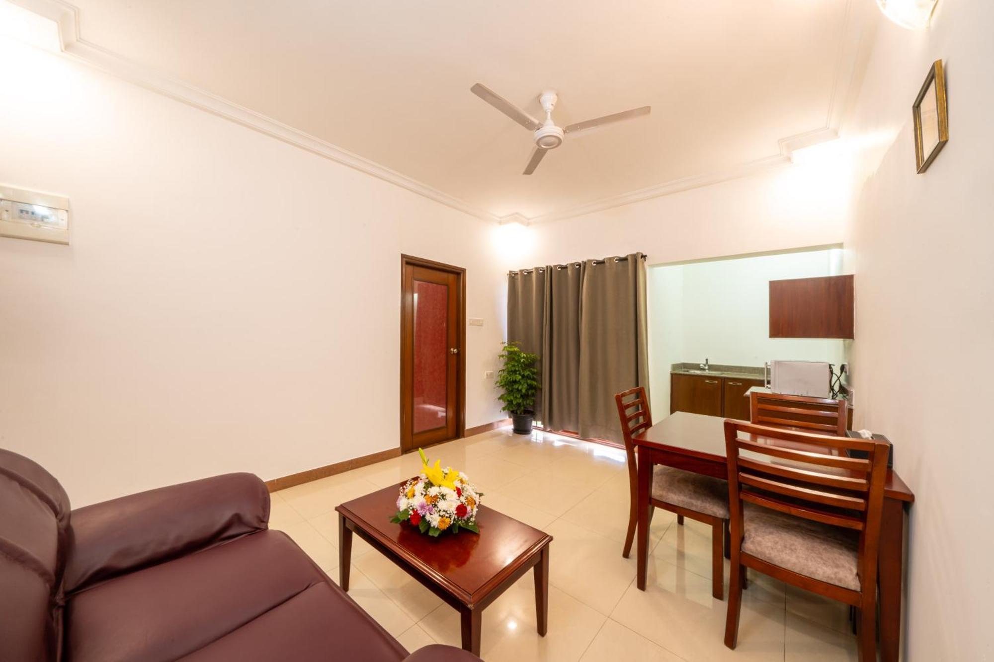 Midtown Suites Marathahalli Bangalore Bagian luar foto