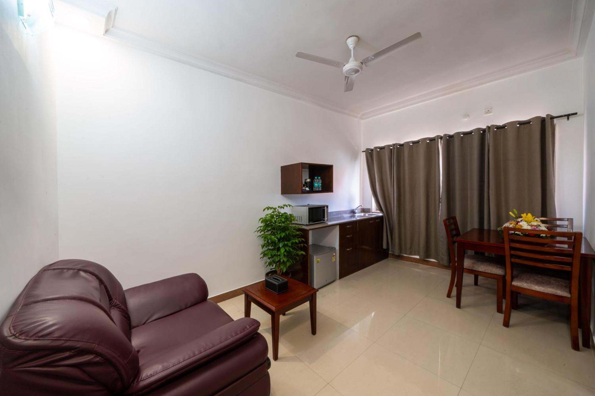 Midtown Suites Marathahalli Bangalore Bagian luar foto