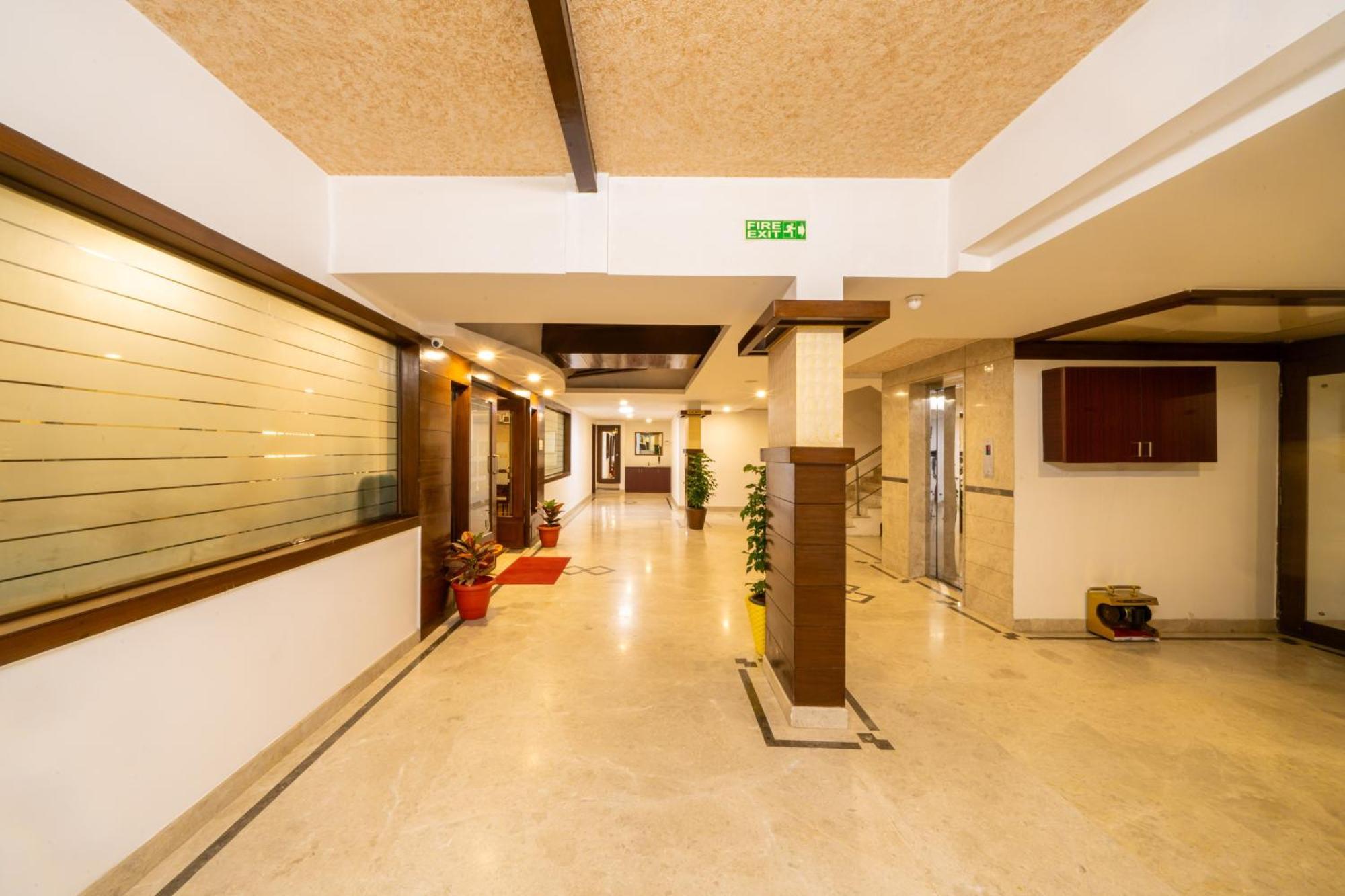 Midtown Suites Marathahalli Bangalore Bagian luar foto